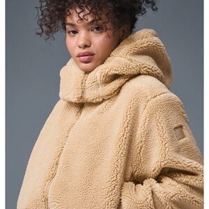 Alo Yoga Foxy Sherpa Jacket size S